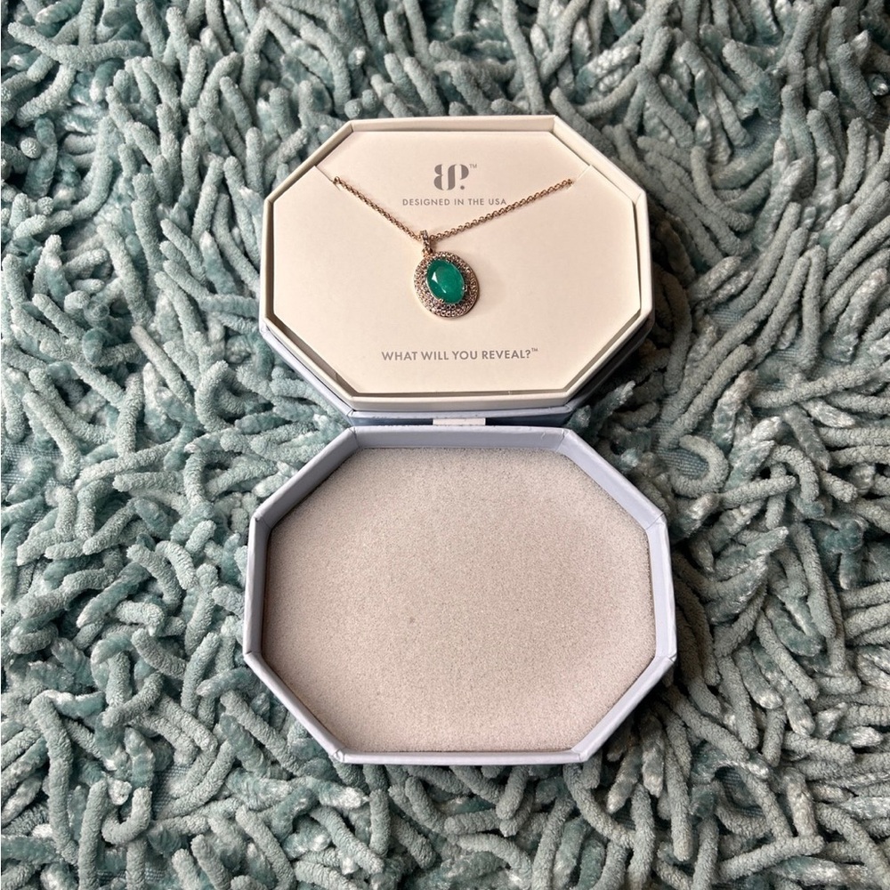 OG Bomb Party Necklace : Simply Divine
